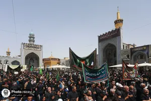 عزاداری روز شهادت امام رضا علیه&zwnj;السلام در حرم مطهر رضوی-2