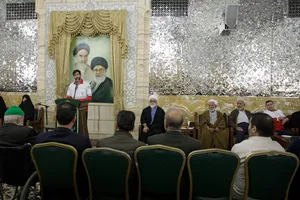 مادران شهدا الگوهای صبر و مقاومت برای امروز و فردای کشور هستند