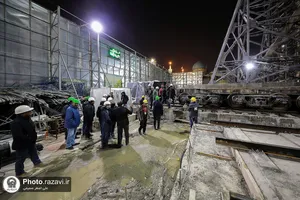 جابجایی گلدسته صحن جمهوری اسلامی حرم مطهر رضوی-1