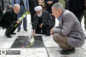 حضور تولیت آستان قدس رضوی در گلزار شهدای خواجه&zwnj;ربیع