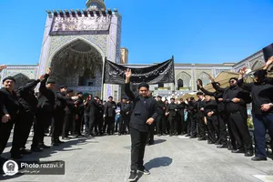 عزاداری روز شهادت امام رضا علیه&zwnj;السلام در حرم مطهر رضوی-2