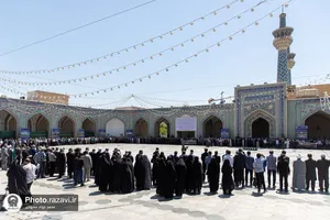 تشییع پیکر مادر شهیدان خوراکیان