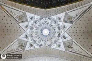 لوسترهای حرم
