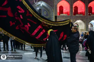 حال و هوای حرم مطهر رضوی در شب شهادت حضرت زهرا(س)