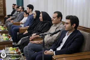دیدار دانش&zwnj;آموزان افتخارآفرین تیم ملی المپیاد هوش مصنوعی با تولیت آستان قدس رضوی