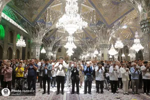 توزیع بسته&zwnj;های عیدانه در حرم مطهر رضوی