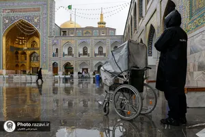بارش باران در حرم مطهر رضوی