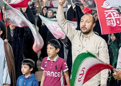 مشق نماز زیر آسمان مشهد
