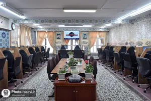 پاسخگویی تلفنی سرپرست مدیریت مراسم حرم مطهر رضوی به مخاطبان سامانه ۱۳۸