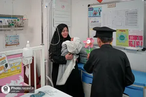 عیادت از بیماران بیمارستان اکبربه مناسبت روز جهانی کودک