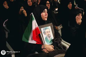 عزاداری شب تاسوعای حسینی در اجتماع مردمی میدان جانباز مشهد