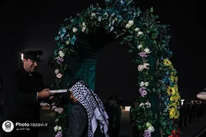 بدرقه شیوخ عشایر عراق در فرودگاه شهید هاشمی&zwnj;نژاد مشهد

