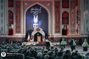 آئین خطبه&zwnj;خوانی شب عاشورا در حرم مطهر رضوی
