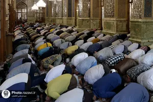اقامه نماز عید سعید قربان در حرم مطهر رضوی