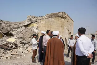 بازدید مدیر ارتباطات حوزوی دفتر تولیت آستان قدس و نمایندگان بنیاد کرامت از محل عروج فرشتگان میناب