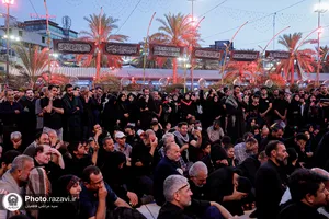 عزاداری کاروان سفیران امام رئوف علیه&zwnj;السلام در بین&zwnj;الحرمین
