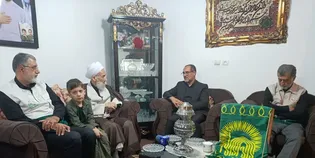 ابلاغ پیام تولیت آستان قدس به خانواده شهید جنگ رمضان در مازندران