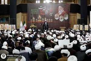 مراسم بزرگداشت شهدای سانحه هوایی رئیس جمهور و هیئت همراه در مشهد