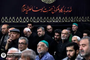 آیین تعویض پوش ضریح مطهر رضوی به مناسبت آغاز ماه محرم