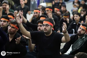عزاداری هیئت دانشجویی در حرم مطهر رضوی