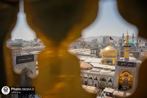 کتیبه آرایی اماکن متبرکه رضوی در دهه پایانی ماه صفر