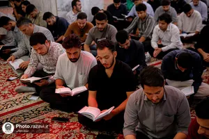 تشرف دانشجو معلمان شاهد و ایثارگر دانشگاه فرهنگیان به حرم مطهر رضوی