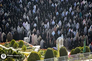 اقامه نماز عید سعید فطر در حرم مطهر رضوی - 1