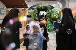 شور و نشاط کودکانه در جشن «غنچه‌های رضوی»