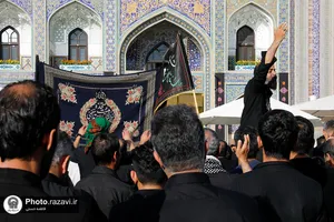 عزاداری عاشورای حسینی در حرم مطهر رضوی