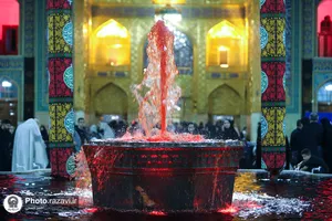حال و هوای عزاداران حسینی در حرم مطهر رضوی