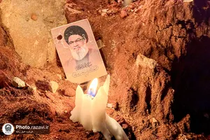 حضور خدام و پرچم گنبد حرم مطهر رضوی در محل شهادت سیدحسن نصرالله