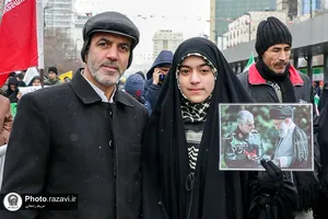 راهپیمایی پرشکوه 22 بهمن در مشهد-٢