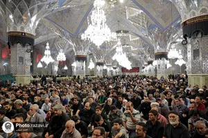 مراسم وداع با پیکر شهید سیدهاشم حسینی در حرم مطهر رضوی