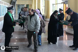 استقبال از زائرین بارگاه منور رضوی در مشهد
