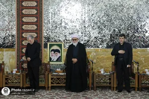 دیدار جمعی از نویسندگان با تولیت آستان قدس رضوی