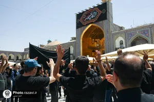عزاداری عاشورای حسینی در حرم مطهر رضوی