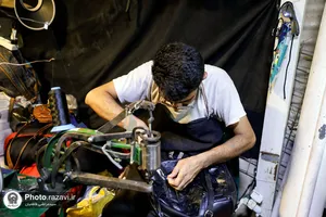 خدمت&zwnj;رسانی خدام حرم مطهر رضوی به زائران اربعین حسینی در سامرا