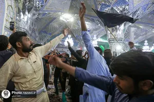 اجتماع بزرگ زائران اردوزبان در حرم مطهر رضوی