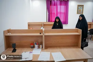 بازدید خواهران خدمه انتظامات حرم مطهر رضوی از خوابگاه &laquo;سرای نجمه خاتون سلام&zwnj;الله علیها&raquo;