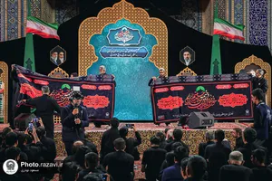 عزاداری سنتی شب یازدهم محرم در &laquo;حسینیه حرم&raquo;