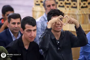 تشرف دانش&zwnj;آموزان مدارس استثنایی کشور به حرم مطهر رضوی-2