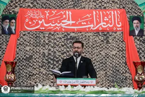 وداع با پیکر فرمانده قرارگاه عملیاتی سجاد سراوان در حرم مطهر رضوی