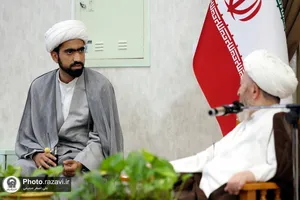 نشست صمیمانه آیت الله العظمی جعفرسبحانی با اساتید و طلاب مدرسه عالی فقاهت عالم آل محمد (ع)