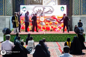 نمایش آئینی &laquo;مدافعان ایران&raquo;
