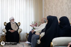 دیدار تولیت آستان قدس رضوی با خانواده شهدا و جانبازان در سرخس
