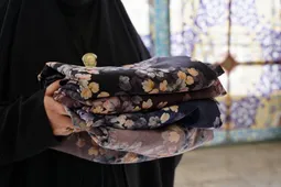 فعالیت شبانه‌روزی ۸ دفتر امانت چادر حرم رضوی