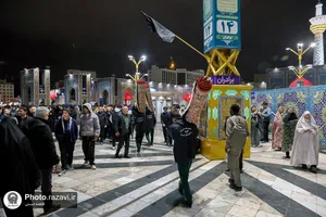 خدمت&zwnj;رسانی به زائران بارگاه منور رضوی در شبهای قدر