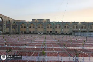 پذیرای از زوار بارگاه منور رضوی در صحن امام حسن مجتبی(علیه&zwnj;السلام)