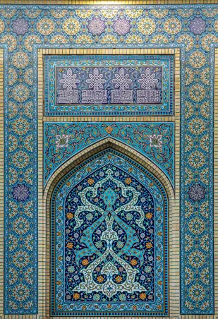 عکس با کیفیت: کاشی‌های بست شیخ طوسی