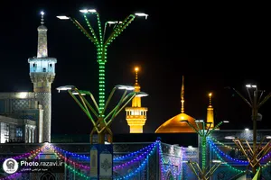 حال و هوای حرم مطهر رضوی در شب ولادت حضرت زهرا سلام الله علیها
